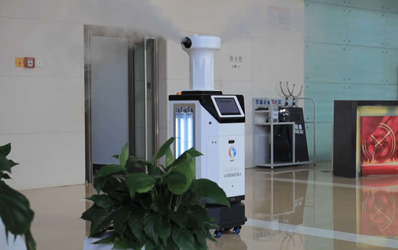 山西省消毒機器人在入口消殺場景圖片